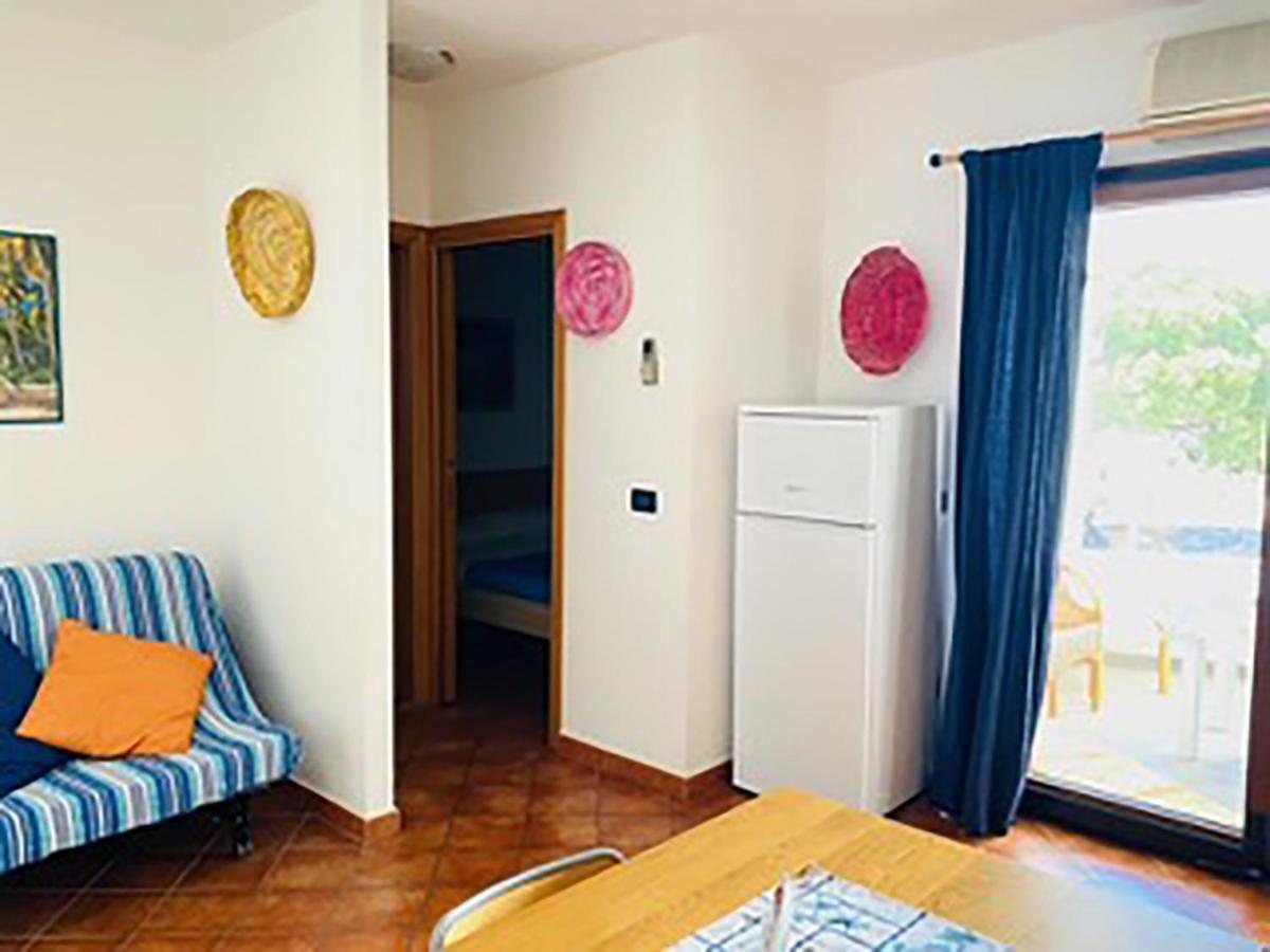 Le Residenze Blu Sardinia Aparthotel La Caletta Exteriör bild