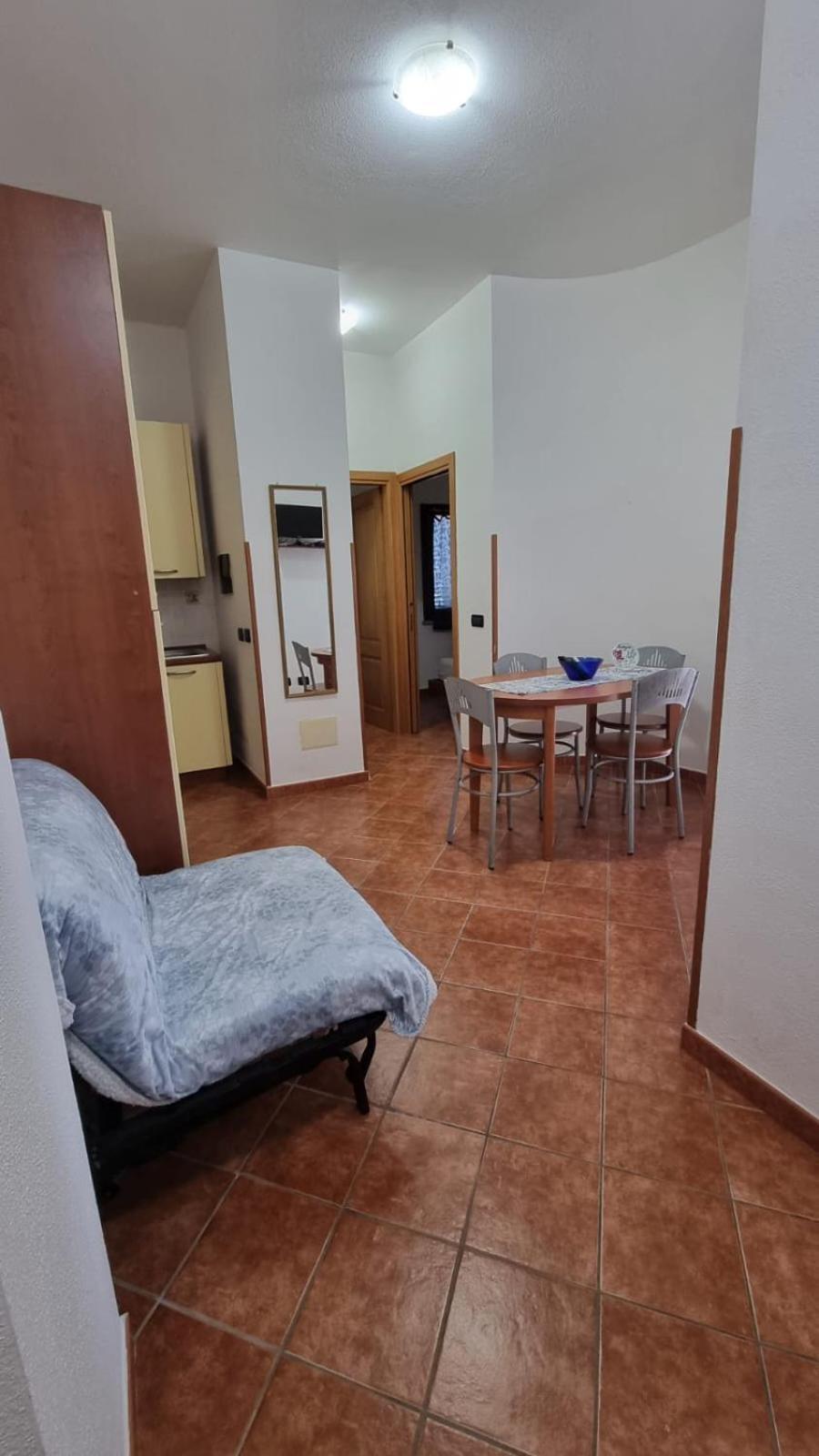 Le Residenze Blu Sardinia Aparthotel La Caletta Exteriör bild