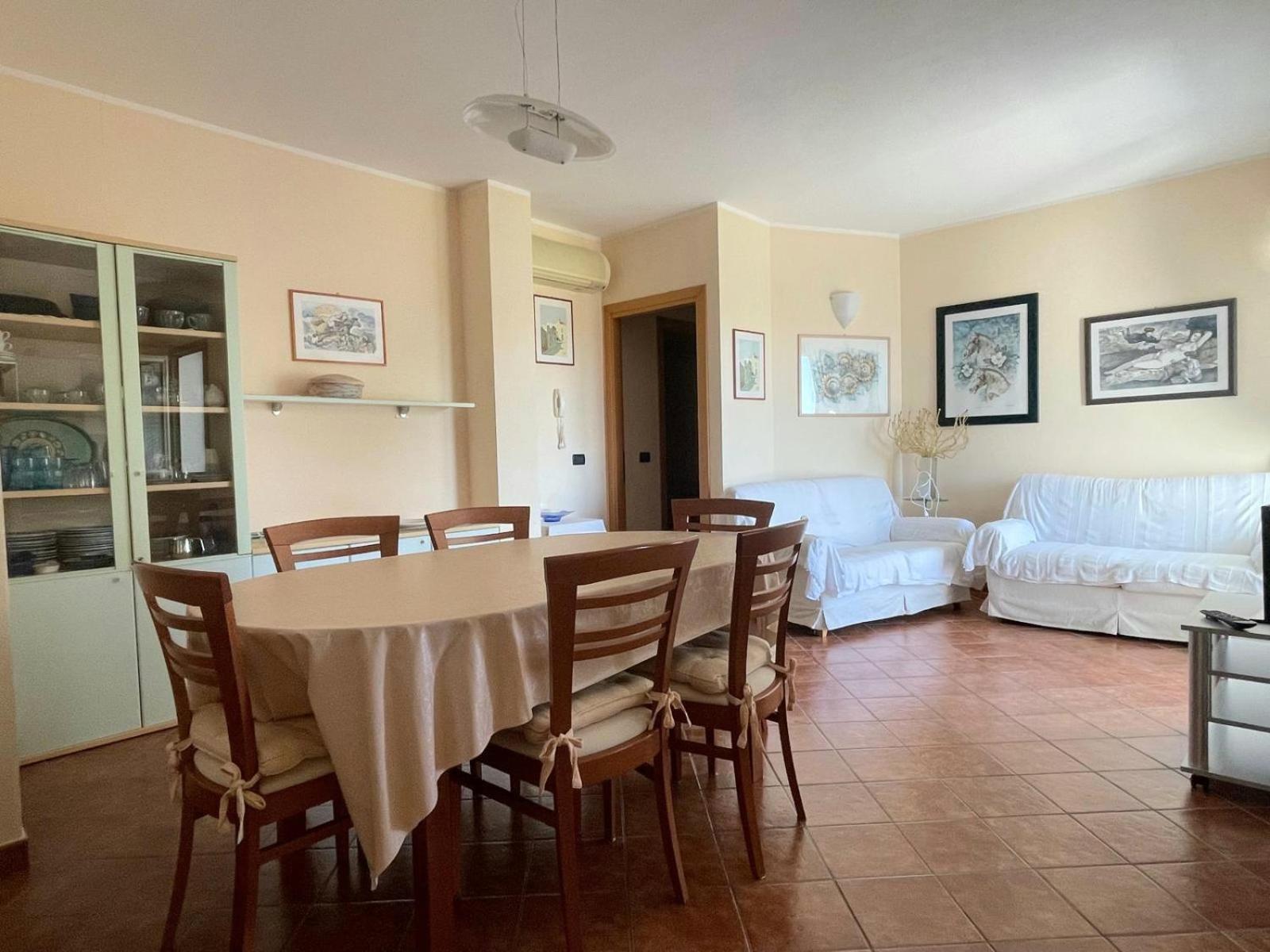 Le Residenze Blu Sardinia Aparthotel La Caletta Exteriör bild